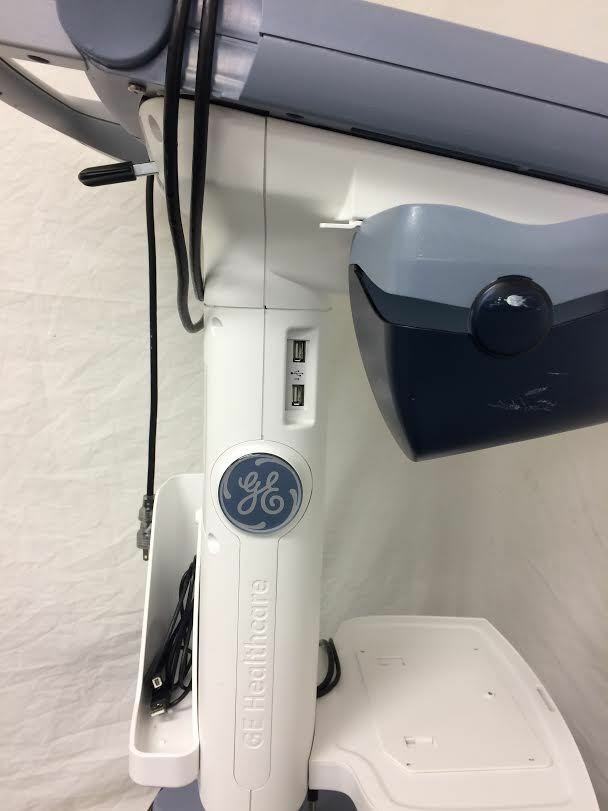 GE Voluson e Voluson i Rolling Cart, Docking Station