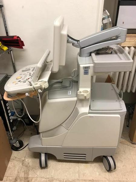 Philips IE33 Ultrasound Machine